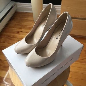 Call it spring heel pumps